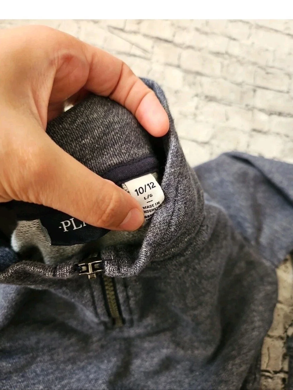 The Children's Place Boys Blue Sweatshirt Size L